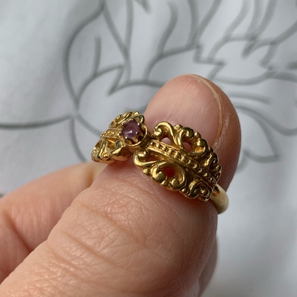 vintage Avon renaissance style ring - Picture 4 of 6